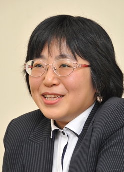 有機合成薬品中川貴洋乃研究所長[1].jpg
